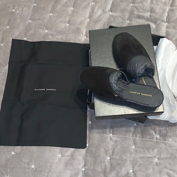 Giuseppe Zanotti Shoes - Giuseppe Zanotti Suede Espadrille Slides